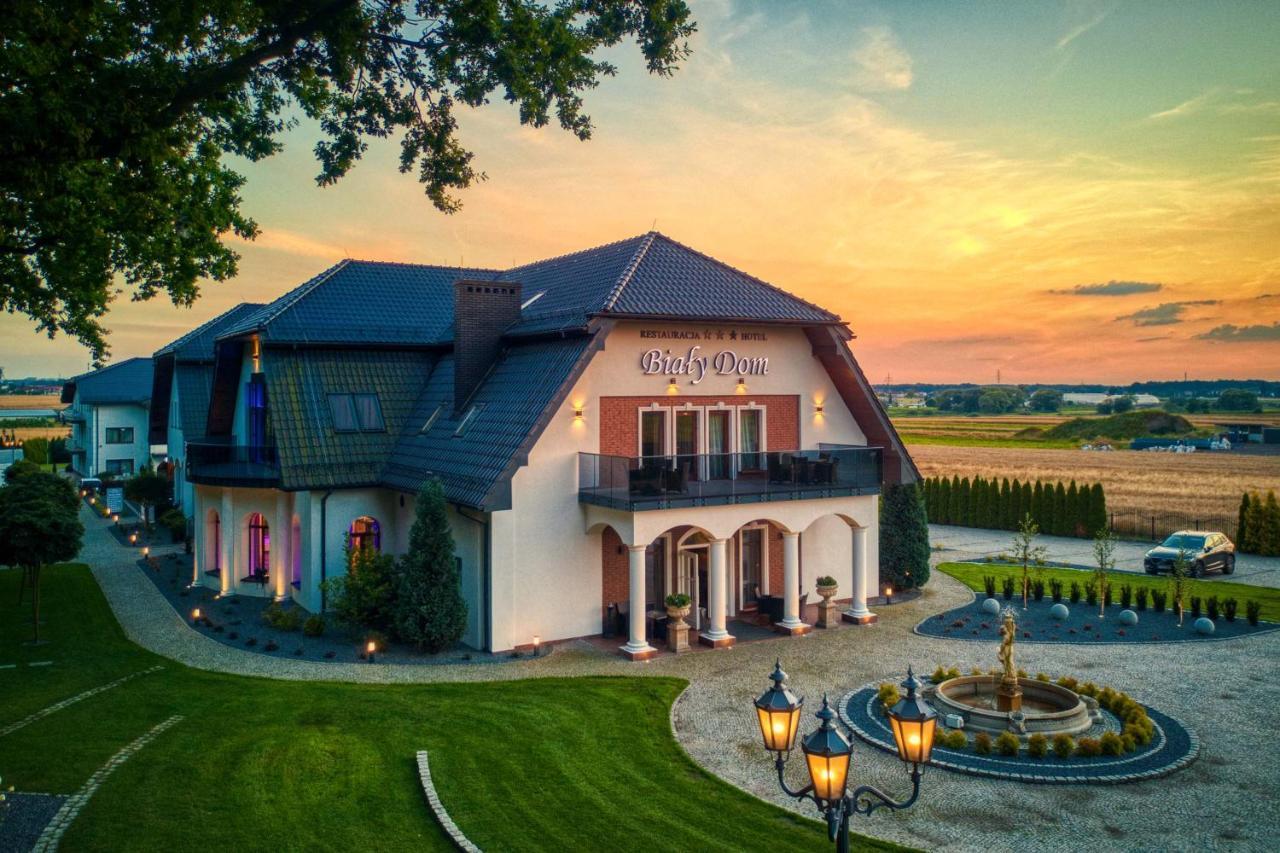 Hotel & Spa Bialy Dom Przyszowice Dış mekan fotoğraf