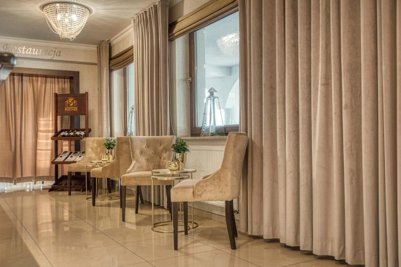 Hotel & Spa Bialy Dom Przyszowice Dış mekan fotoğraf