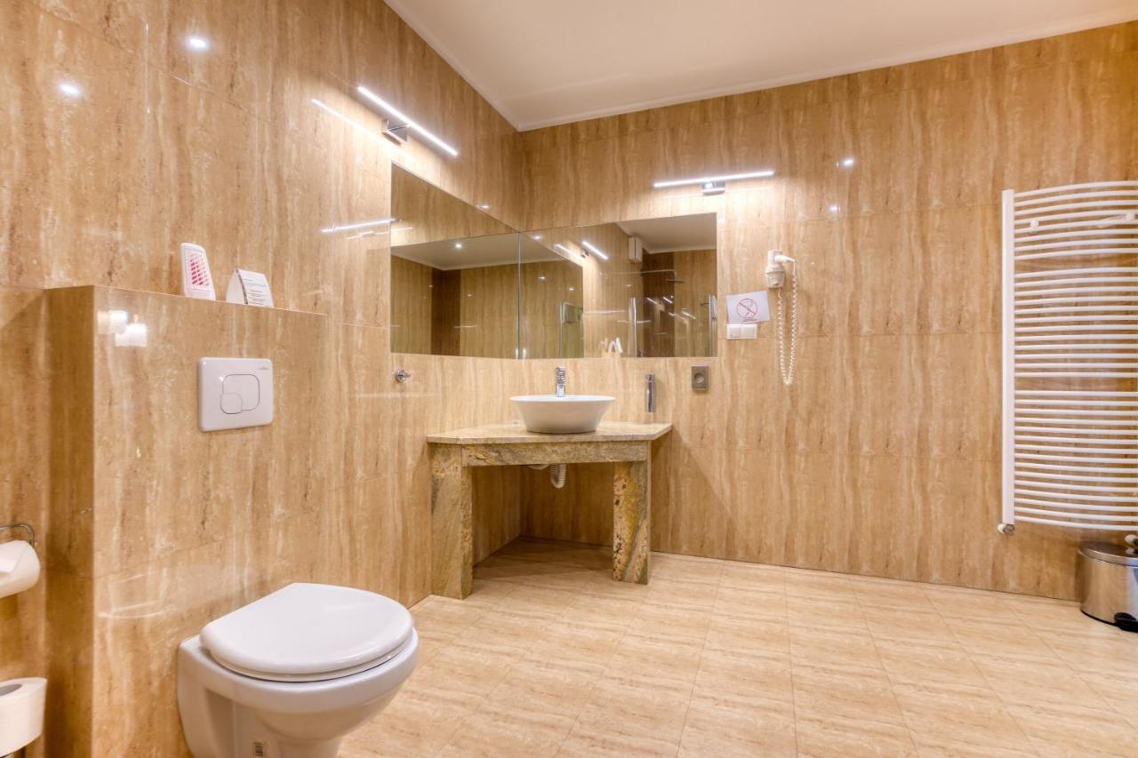 Hotel & Spa Bialy Dom Przyszowice Dış mekan fotoğraf